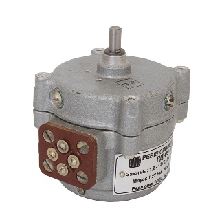 РД-09 127В 1,75 об/мин, Двигатель