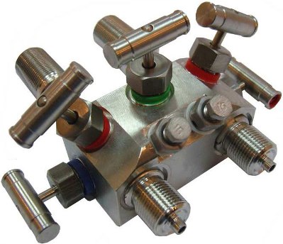 Вх5-05 2-01 02 Р3 1634.000-12, Блок клапанный