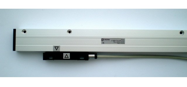 L18B-F10-0720-S-05-0-S-01/C12, Фотоэлектрический преобразователь линейных перемещений